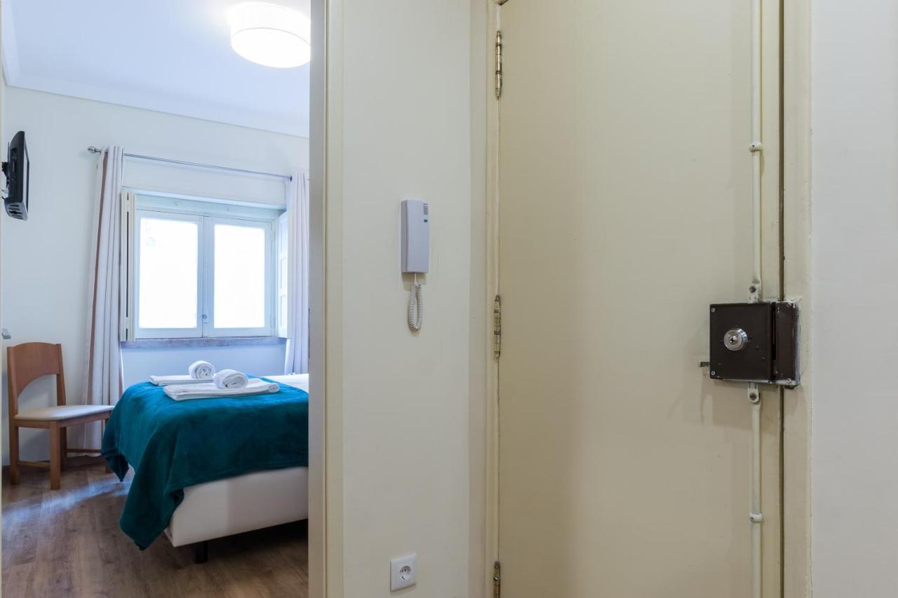 Vita Portucale ! 3 Bedroom Apartment With Private Terrace Lissabon Buitenkant foto